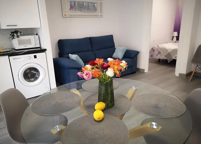 Dinamarca With 2 Bedrooms, 50 Mts From The *