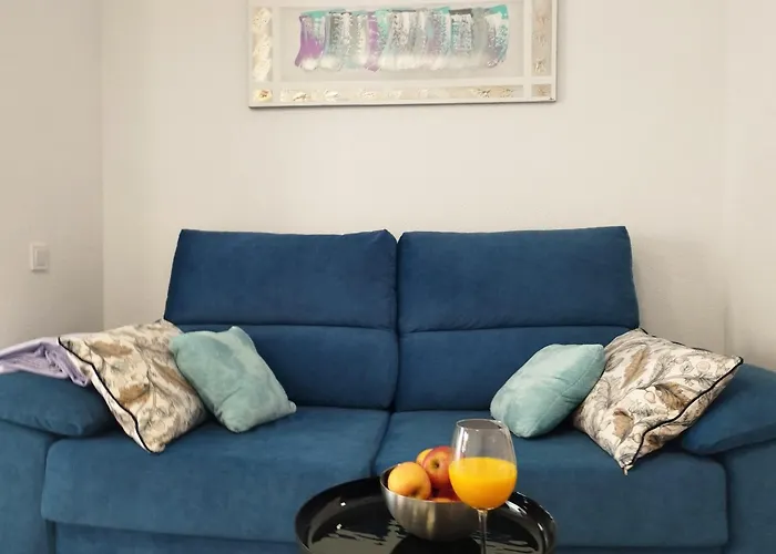 Apartment Dinamarca With 2 Bedrooms, 50 Mts From The Torrevieja