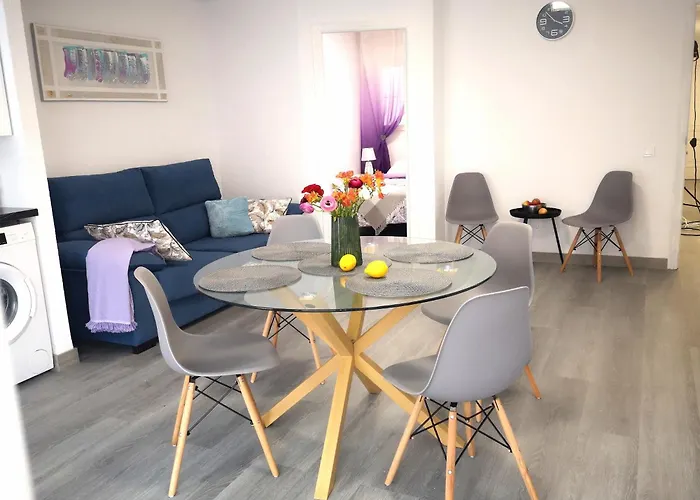 Apartment Dinamarca With 2 Bedrooms, 50 Mts From The Torrevieja