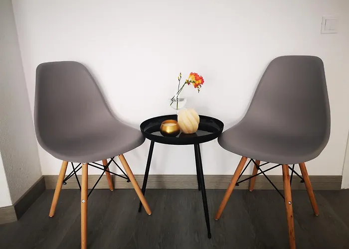 Dinamarca With 2 Bedrooms, 50 Mts From The