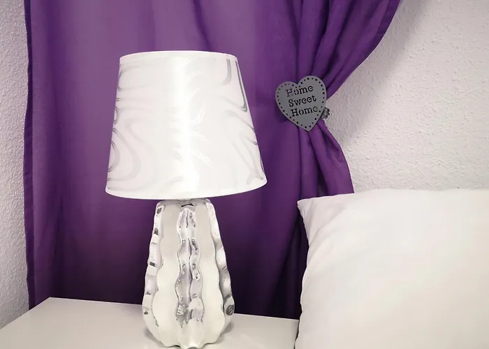 Dinamarca With 2 Bedrooms, 50 Mts From The Apartment Torrevieja