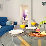 Dinamarca With 2 Bedrooms, 50 Mts From The *