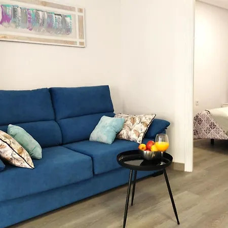 Апартаменты Dinamarca With 2 Bedrooms, 50 Mts From The