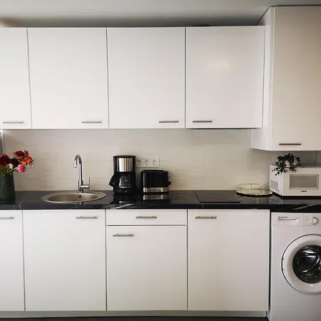 Апартаменты Dinamarca With 2 Bedrooms, 50 Mts From The